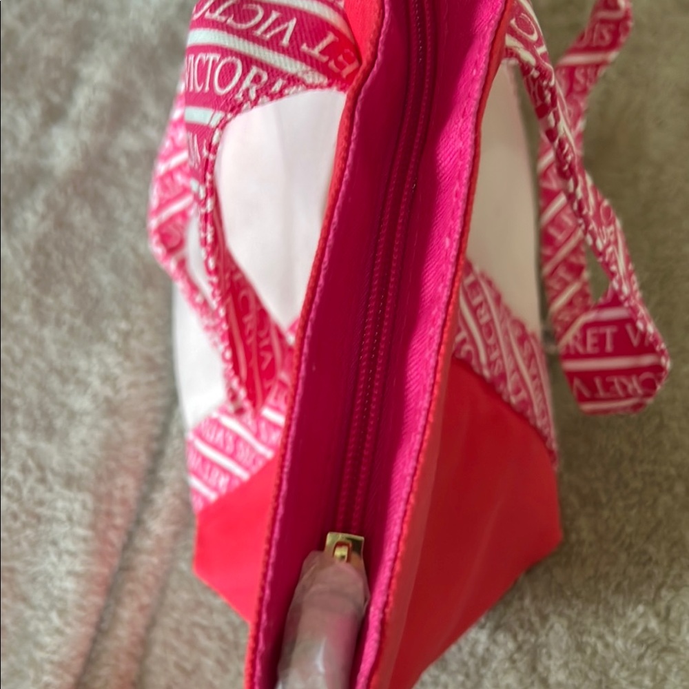 Victoria's Secret Pink and Cream Color-Block Tote - Picture 3 of 5